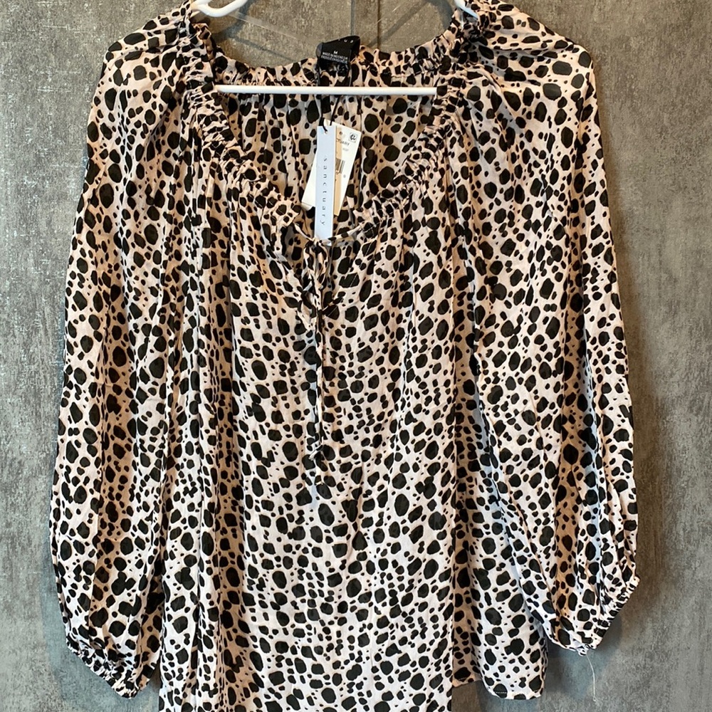 Sanctuary Leopard print Shirt size: M NWT